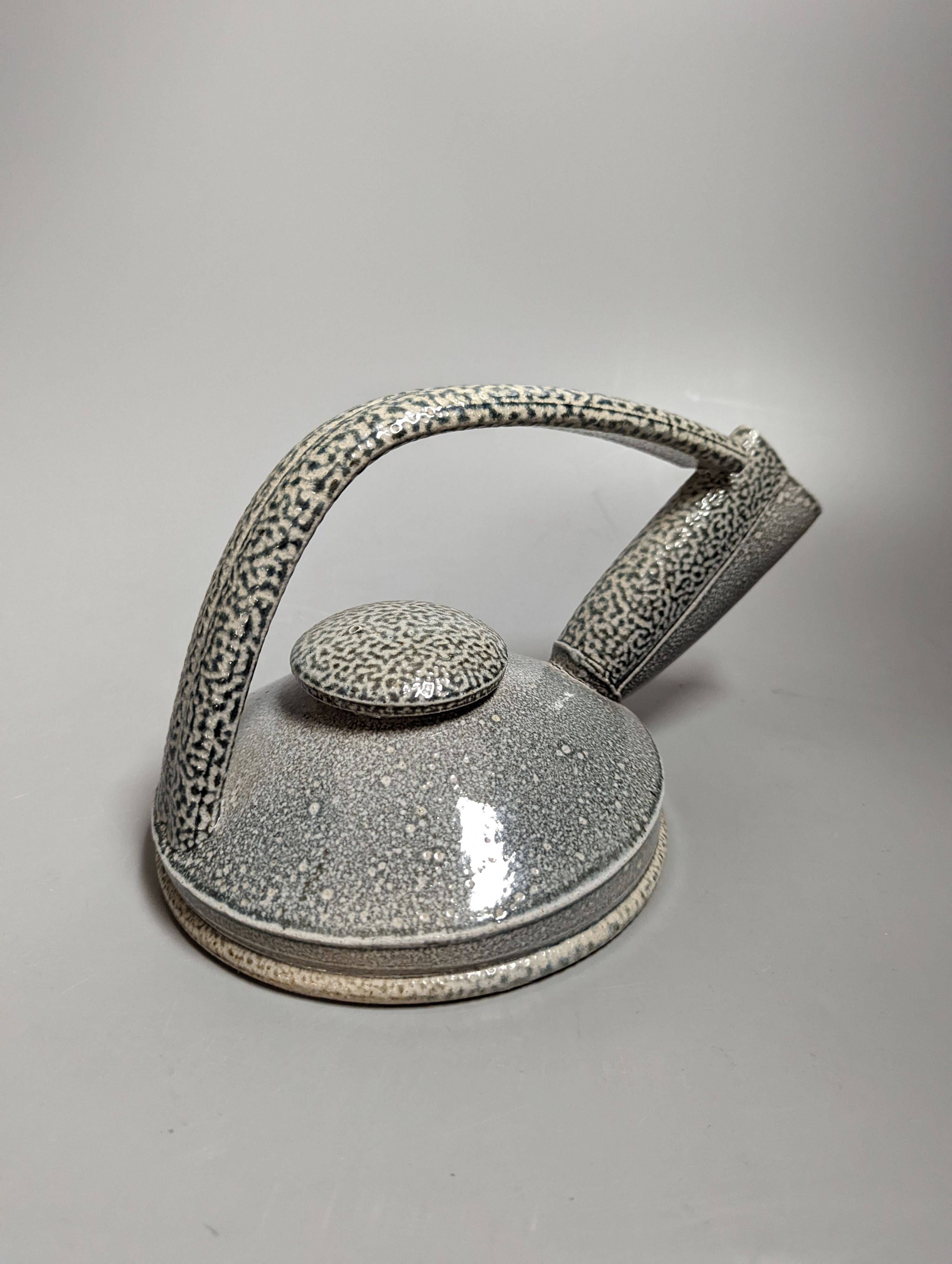 Walter Keeler - two studio pottery teapots 21cm